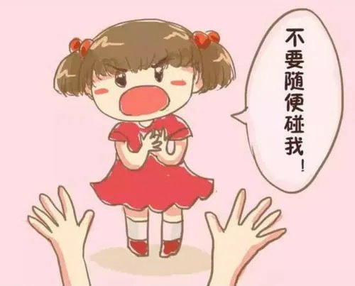 深圳地铁是如何回应安全员闻女乘客头发一事的？