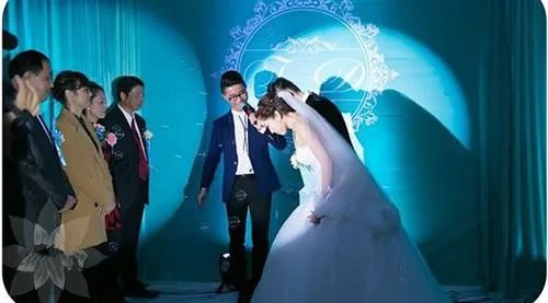 婚庆主持人培训多少钱 出色的婚礼主持人要有哪些能力