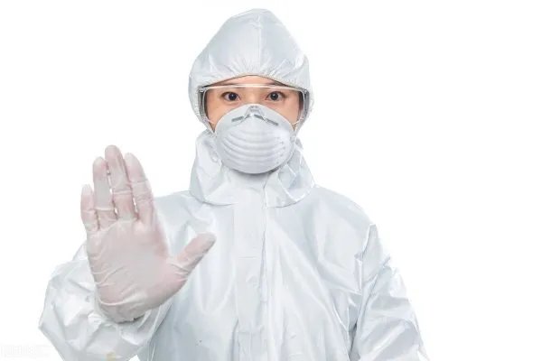 据报道称陕西新增1例本土确诊病例，她的行程轨迹是怎样的？该如何防范？