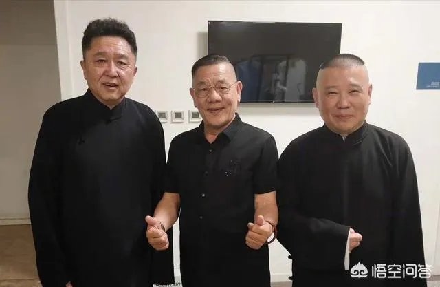 郭德纲发文怀念恩师侯耀文,如何看待他们的师徒情?