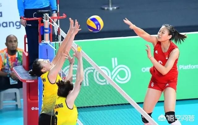 洪钢在解说女排亚洲杯时，把段放当做高意，你怎么评价他的此次失误？