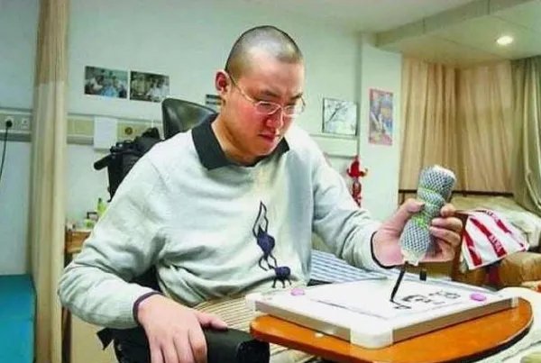 汤淼近况如何？