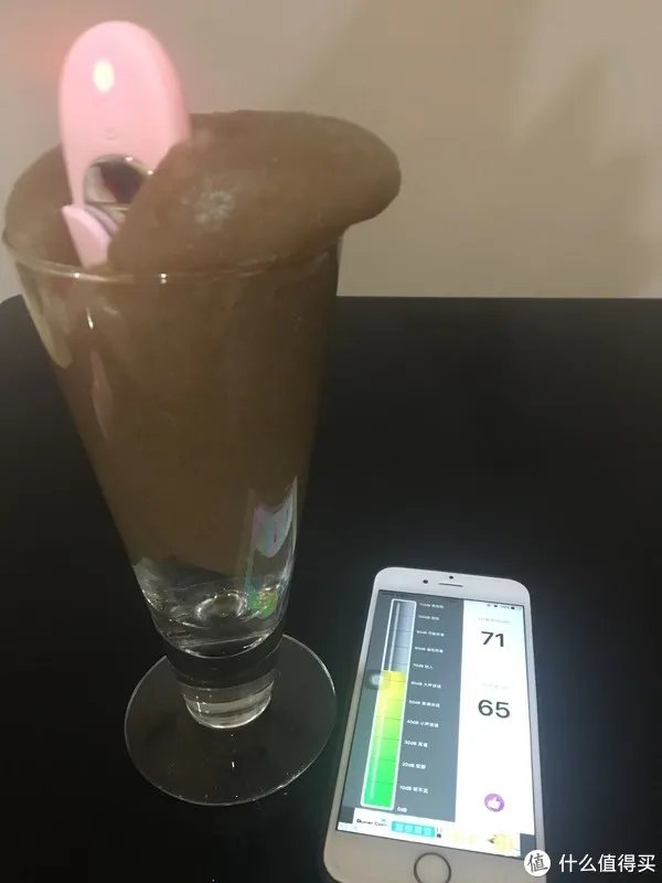 妹子们的屋里总该藏几款适合戴出门的跳蛋吧!