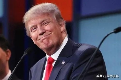 特朗普终于戴口罩了，大家怎么看？