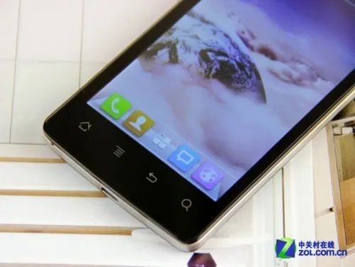 999元双卡四核 天语大黄蜂Kiss评测