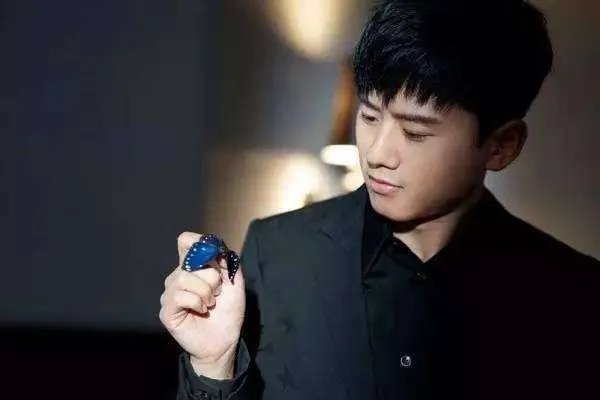 用重庆话唱的歌有哪些?