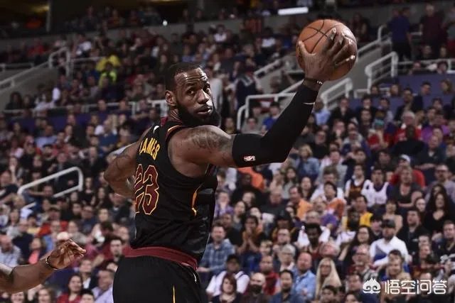 詹姆斯三双助骑士胜太阳，乐福回归后骑士能进总决赛吗？