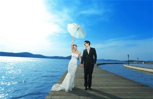 青岛婚纱照排行榜 在青岛拍婚纱照多少钱