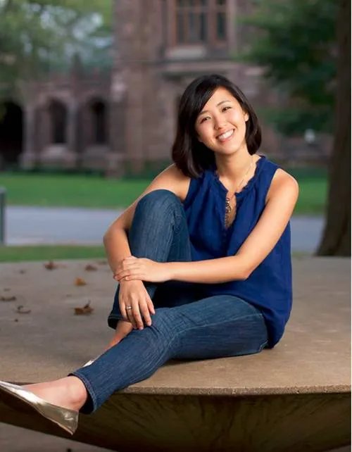 90后美女学霸放弃百万年薪,23岁立志为乡村儿童而活,被福布斯评为全球杰出青年