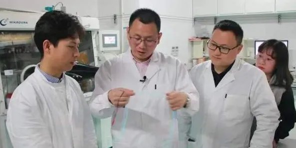 复旦自主研发显示织物，这有何特点？