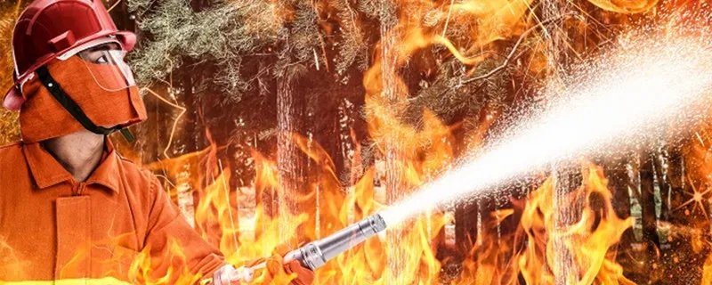 高层发生火灾时正确的逃生方法 在高层发生火灾时正确的逃生方法