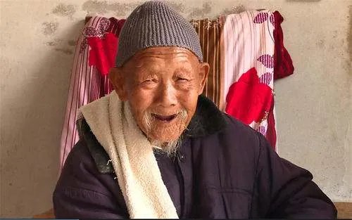 上海百岁老人突破3000，最高年龄113岁，他们的长寿秘诀是什么？