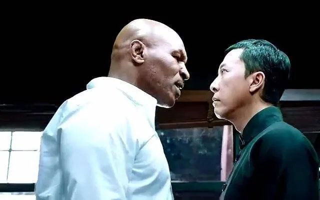 美国机场大量乘客滞留，会增加感染几率吗？