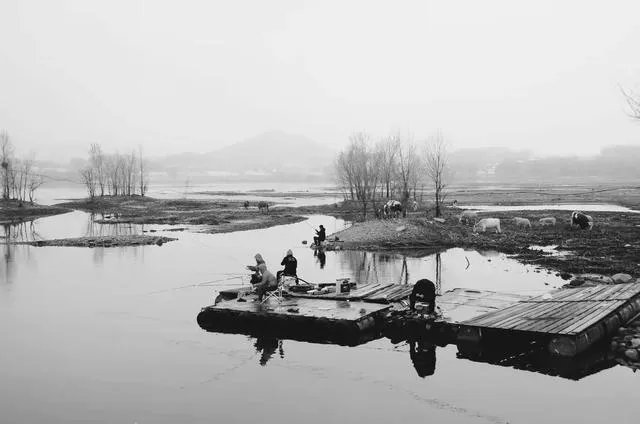 诗词摄影：“渐霜风凄紧，关河冷落，残照当楼。”怎么拍呢？