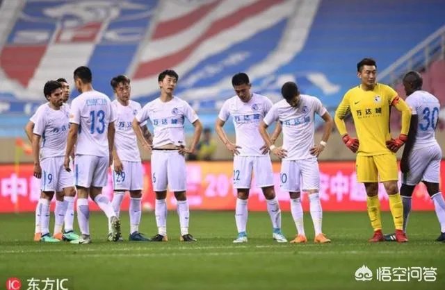 0:1输给上海申花，大连一方至今无法获得首胜的问题在哪？