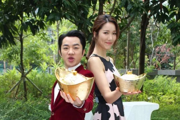 王祖蓝不高不帅,但对老婆十分疼爱,你会接受一个对你好但不出众的人吗?