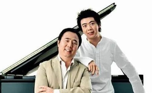 钢琴家郎朗的个人资料年收入出场费多少钱 郎朗的钢琴多少钱