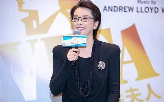 袁立否认私吞善款什么情况 事件始末详请曝光