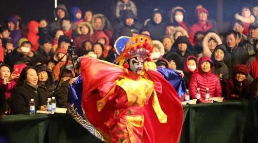 辽宁大连举办海灯节是什么情况？