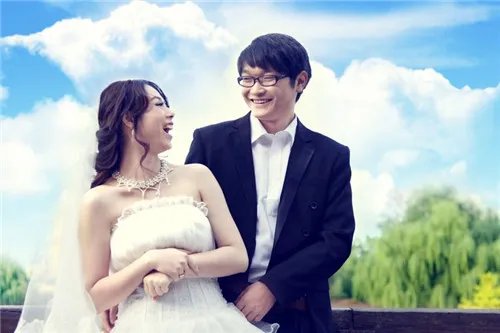 户外婚纱摄影基地推荐   户外哪里拍婚纱照好