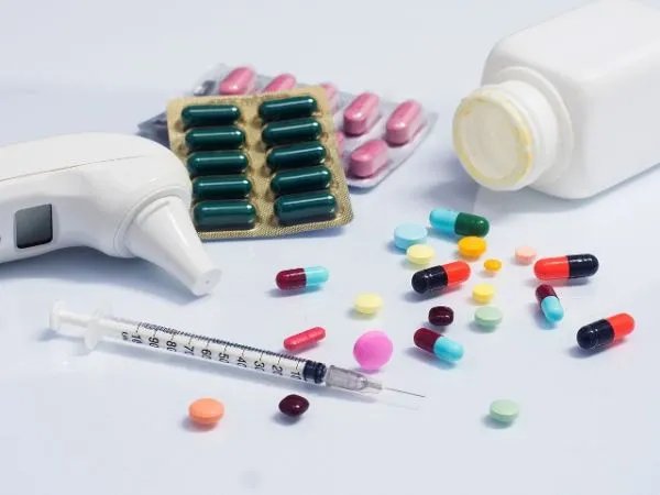 一年狂卖7.5亿的洗脑神药被扒皮,老人为何总迷信神药?