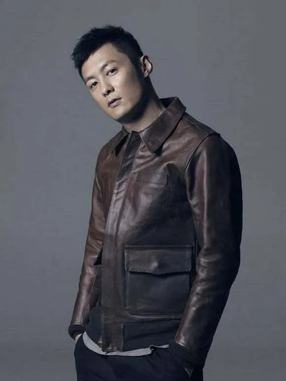 余文乐突然急删什么照片？