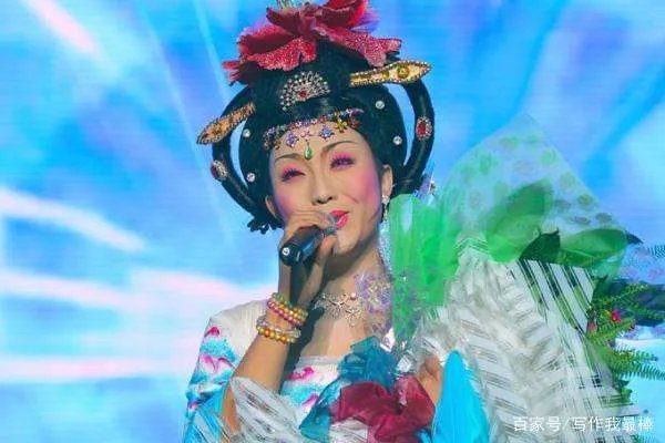 李玉刚暴露自己的真实品行，他是一个什么样的人？