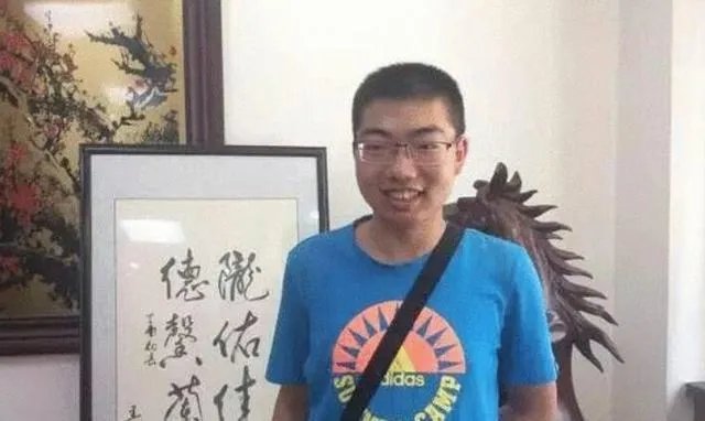 今年各省的高考理科状元都有谁？