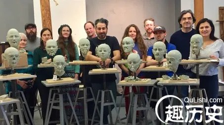 玩骷髅艺术家破案 揭秘破案特异功能秒杀柯南