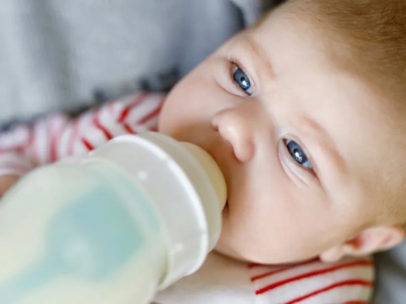 刚出生的婴儿如何护理