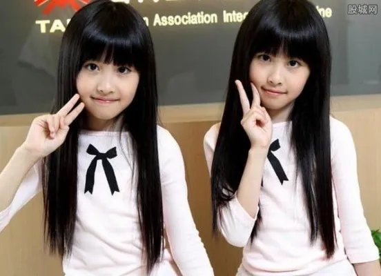 台湾最美双胞胎 近照曝光容貌美若天仙红遍网络