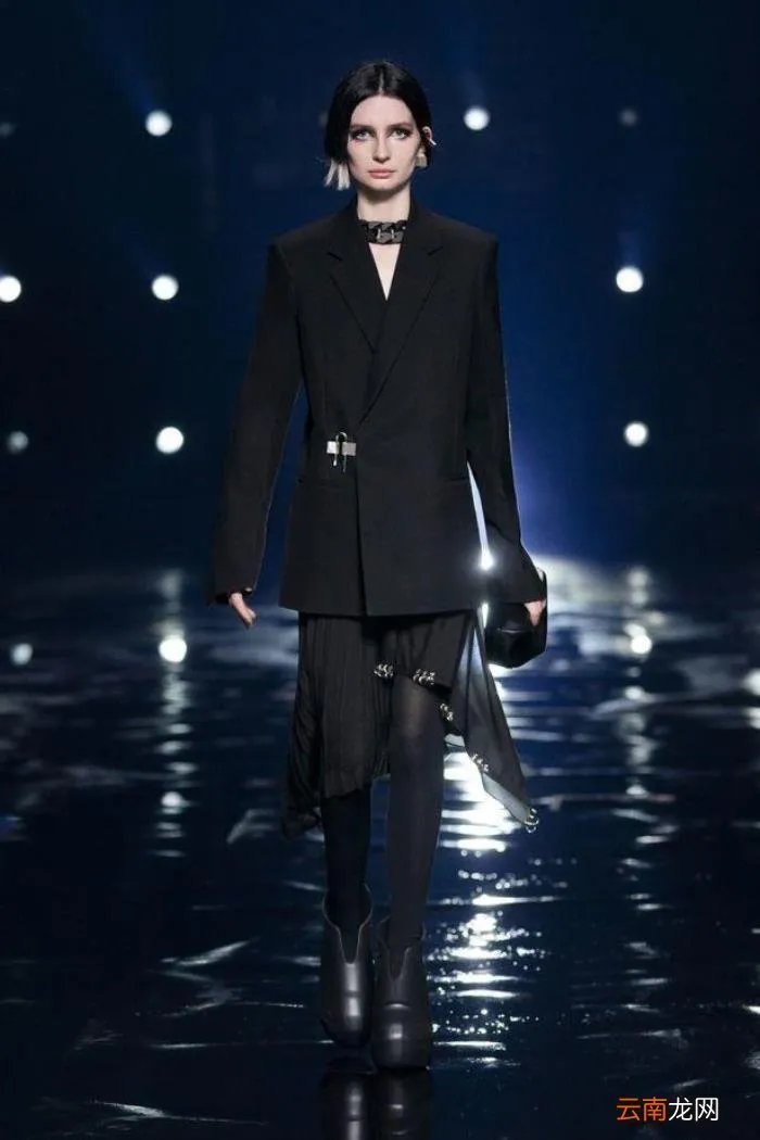 影帝保罗·沃克之女梅朵 保罗沃克女友