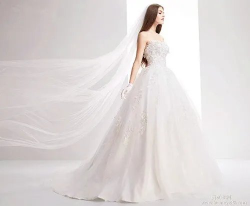 时尚婚纱图片欣赏 如何挑选时尚婚纱