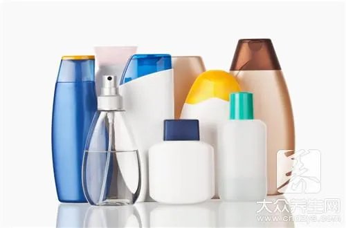 白色旅游鞋变黄怎么办