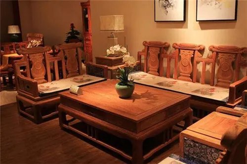 最新红木家具价格是多少钱   如何选购到优质的红木家具