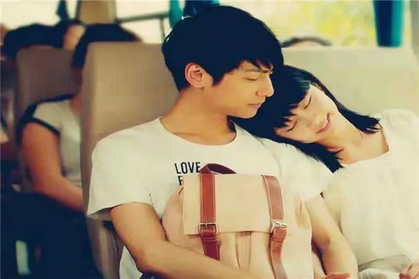 2020校园爱情电影排行榜前十名 有哪些好看的爱情电影推荐