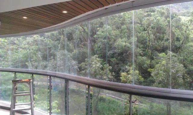 无框玻璃窗的优缺点有哪些 无框玻璃窗如何选购