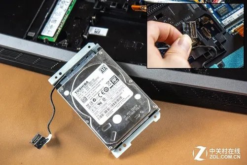 《拆本办》探秘ALIENWARE 15内部世界