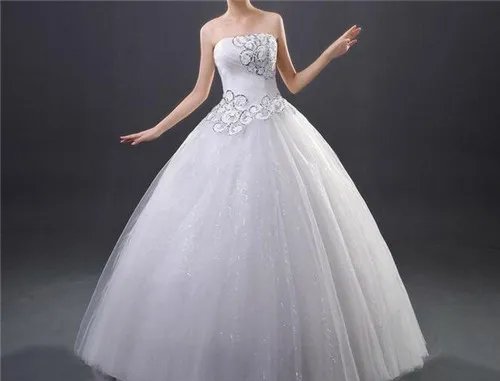 出租婚纱礼服多少钱  租赁婚纱注意事项