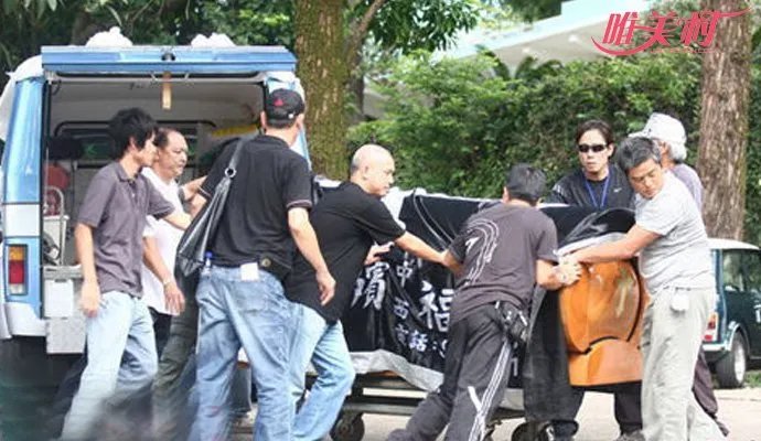 成安奎怎么逝世的 成奎安葬在什么地方