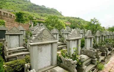 “骨灰盒小区”暴露了什么问题