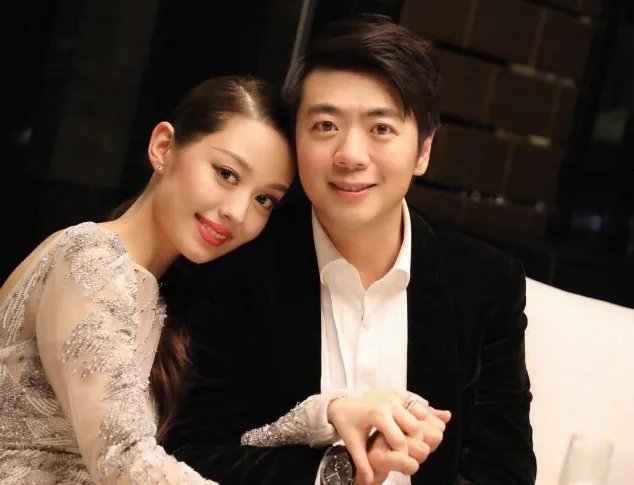 郎朗宣布吉娜怀孕，两人的相处模式你羡慕了吗？