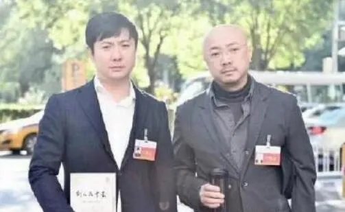 沈腾我居然沦落到和徐峥撞脸怎么回事