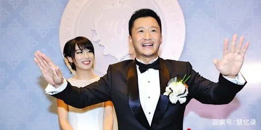 吴京与谢楠相处十分有趣，谁在家中的地位更高一些？