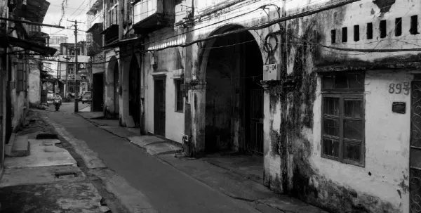 隐秘的角落带火湛江老街，你觉得什么类型的照片适合在这个地方拍摄？