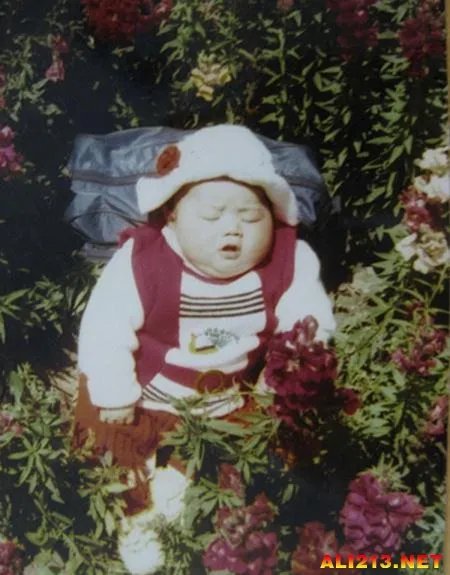 想当初贫僧也是驱魔人 那些不堪回首的童年照片