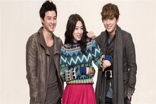 金允慧exo什么关系 曝金允慧整容后更为成熟美貌惹人注目