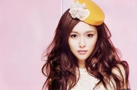 林更新唐嫣微博乌龙事件风波再起 网友调侃女神太呆萌