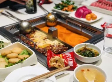 因一盒过期豆花，海底捞被罚2万元，食品安全到底该如何保障？