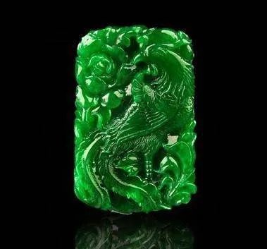 中国人为何爱翡翠？